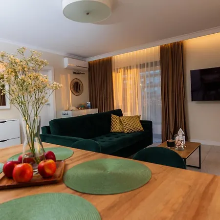 Apartment Odnowa Z Bezposrednim Widokiem Na Morze W Gardenia -