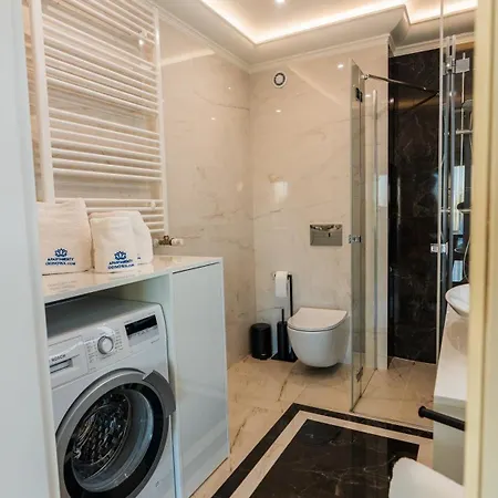 Apartment Odnowa Z Bezposrednim Widokiem Na Morze W Gardenia - Dziwnow